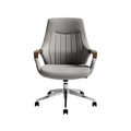 **Ergonomische bureaustoel met luxe afwerking**